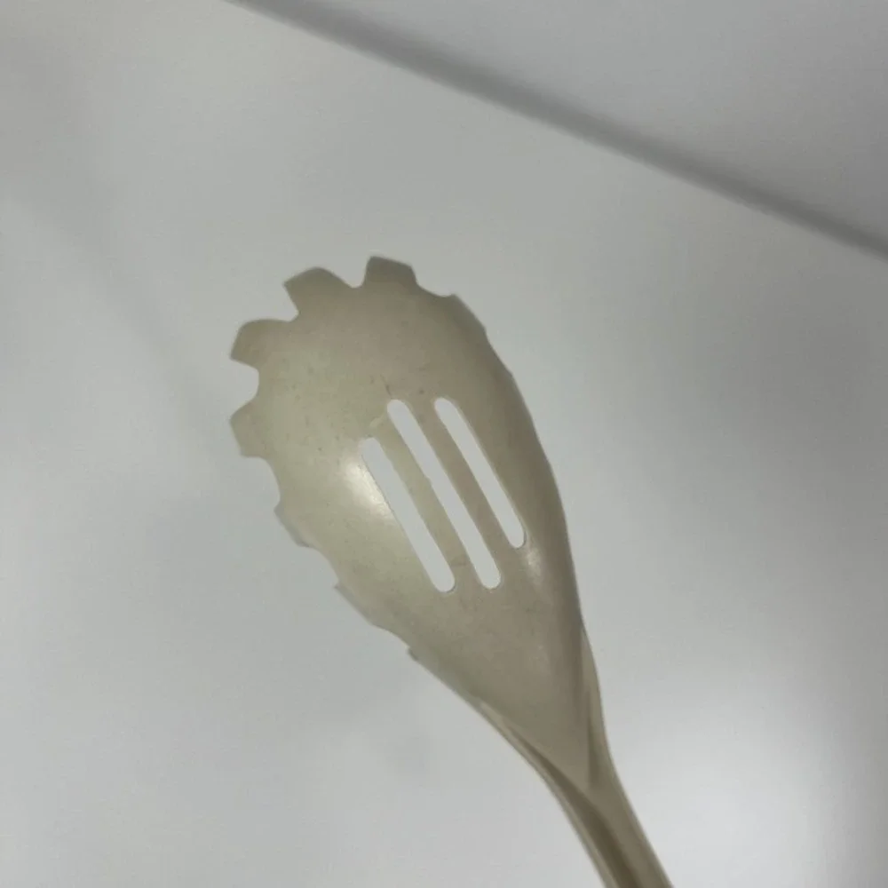 Vintage Ecko Slotted Pasta Spaghetti Spoon Fork Off White‎ Made In USA